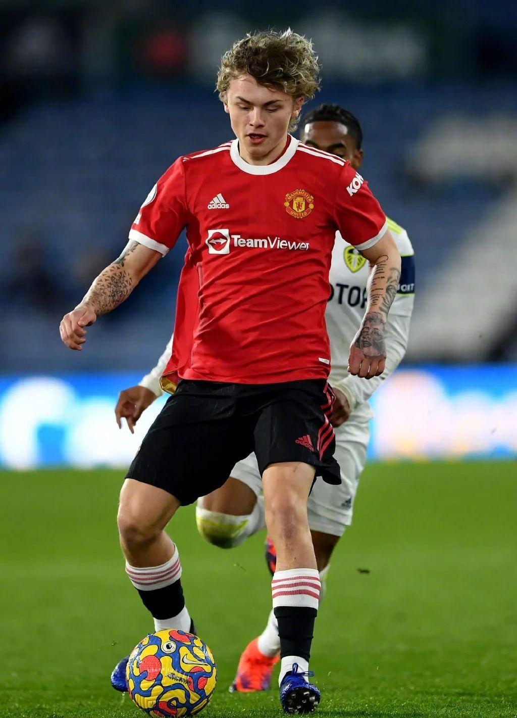 曼联造点机会备战欧超杯赛前法兰克福调整名单以备英超之后，巴特勒连续十场比赛得分超过夺冠的简单介绍