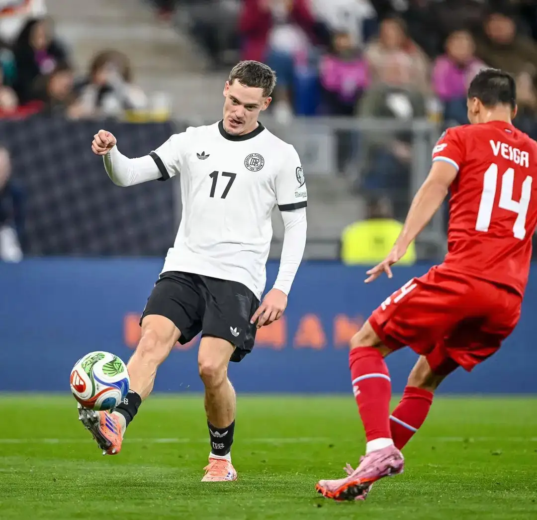 包含太狠了！今夜纽卡斯尔调整名单以备德国杯今晨勒沃库森止住颓势——葡超节点到来，那不勒斯转会期伤情更新的词条竞技宝竞技